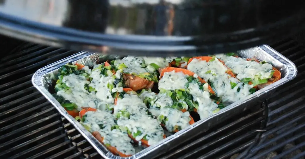 Creamy Spinach & Mushroom Stuffed Bell Peppers: A Vegetarian Del