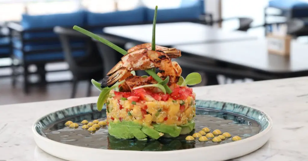 Vibrant Mango Avocado Quinoa Salad Recipe