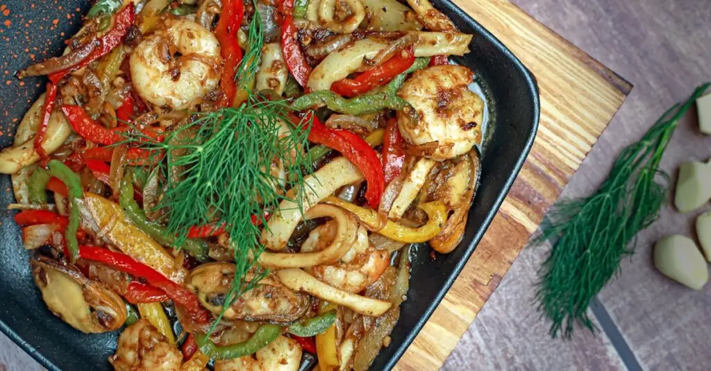 Creamy Coconut Curry Shrimp Pasta: A Flavorful Fusion