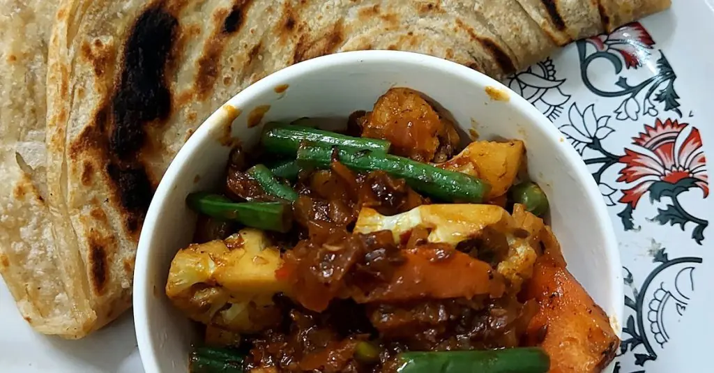 Colorful Dragonfruit Potato Curry Recipe