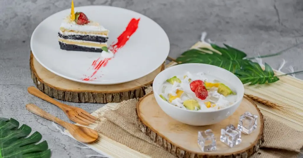 Tropical Twist: Coconut Mango Tiramisu Recipe