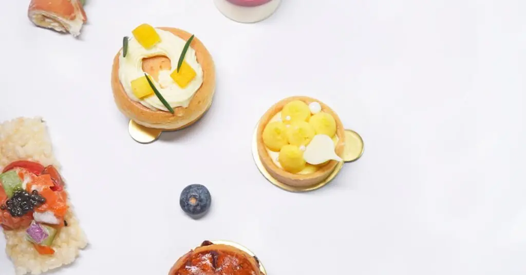 Sweet and Savory: Honey Glazed Salmon with Blueberry Compote