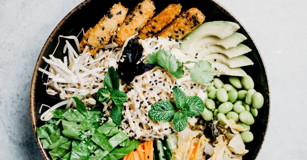 Spring Splendor: Avocado Strawberry Salad with Tofu Dressing