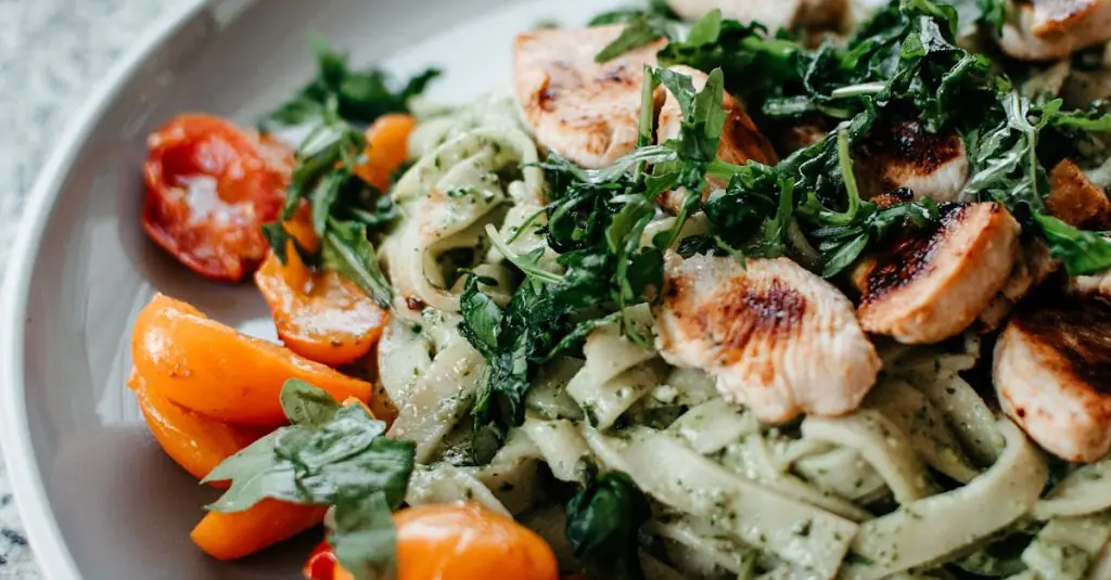 Mango Basil Chicken Pasta Recipe