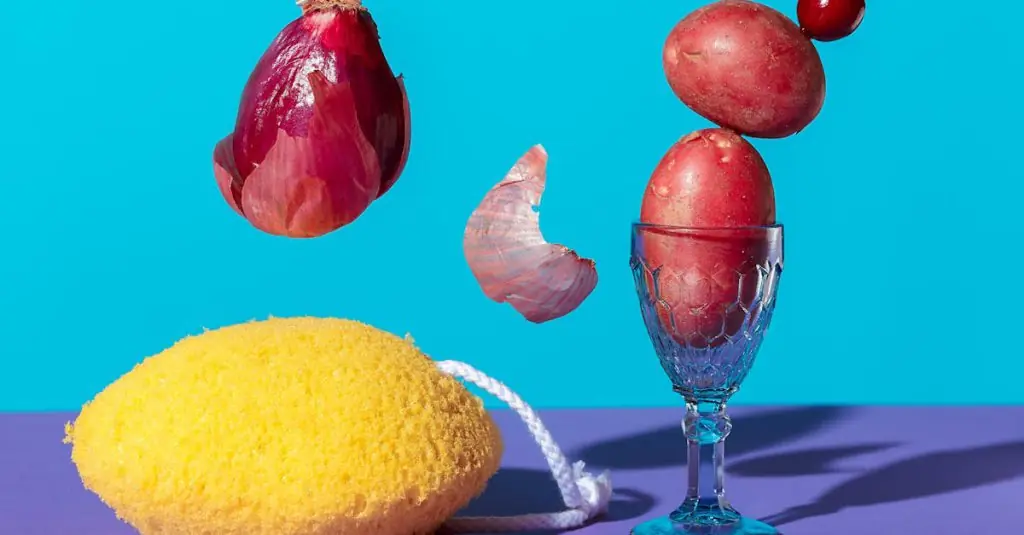 Vibrant Dragon Fruit and Purple Potato Delight