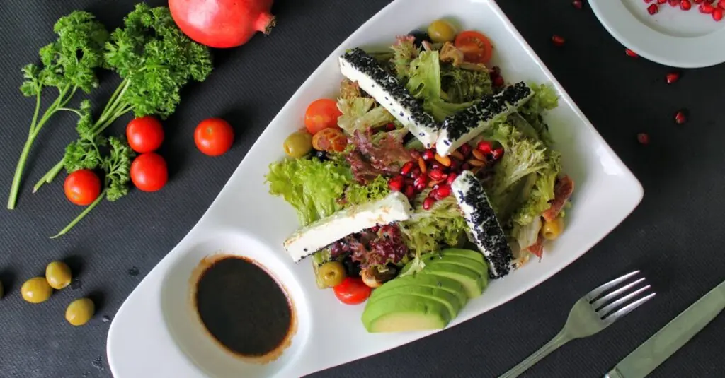 A Taste Sensation: Pomegranate Feta Avocado Salad Recipe