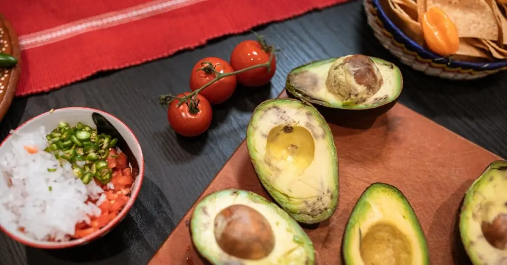 Bold and Flavorful: Spicy Mango Salsa Chicken Tacos