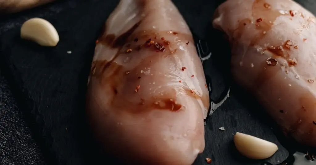 Tropical Twist: Mango Basil Chicken Recipe