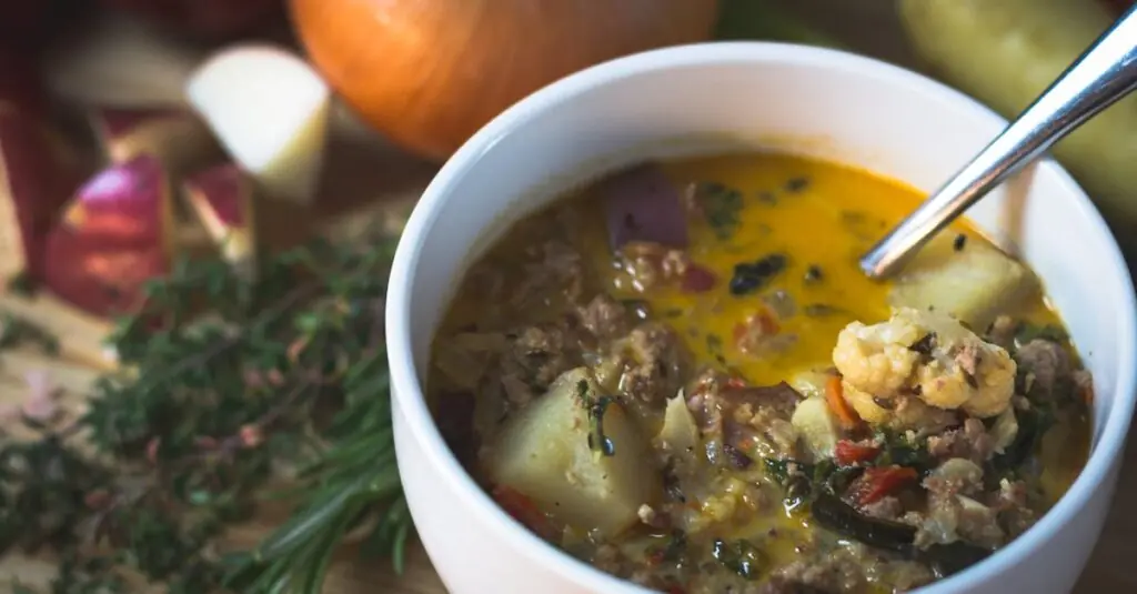 Cozy Sweet Potato Cauliflower Soup Recipe