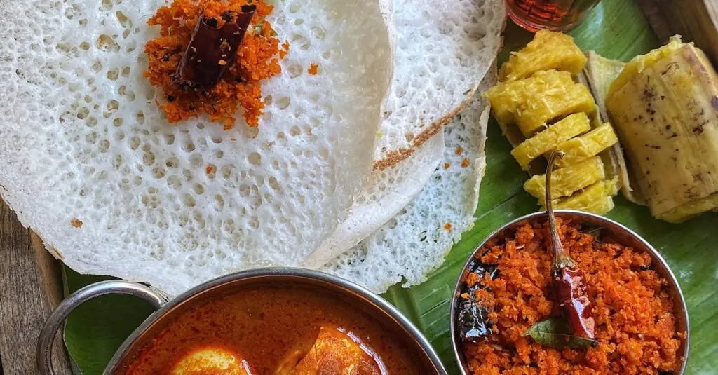 Exotic Breakfast Delight: Curry Coconut Quinoa Porridge