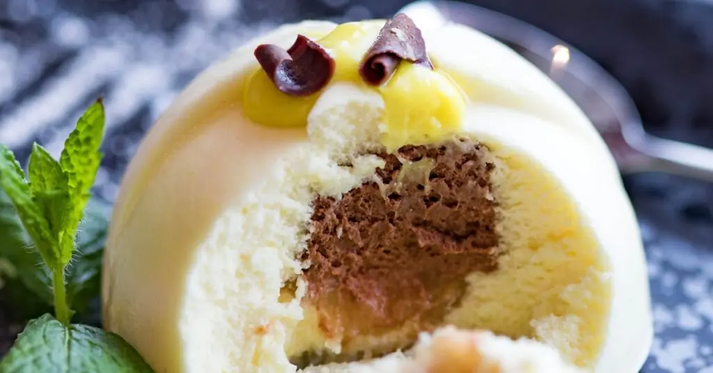 Irresistible Chocolate Avocado Mousse: A Decadent Twist!