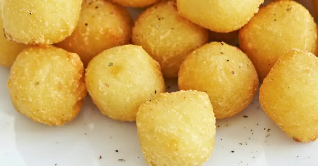 Crispy Potato Chip Chicken Tenders: A Fun and Delicious Twist!