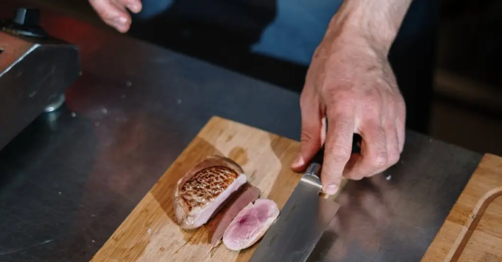 Beef Tenderloin with Caramelized Figs: A Culinary Adventure