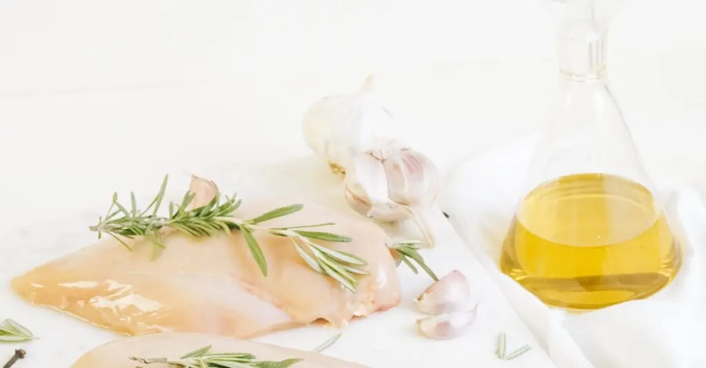 Recreate Renaissance Magic with Lemon Rosemary Chicken!