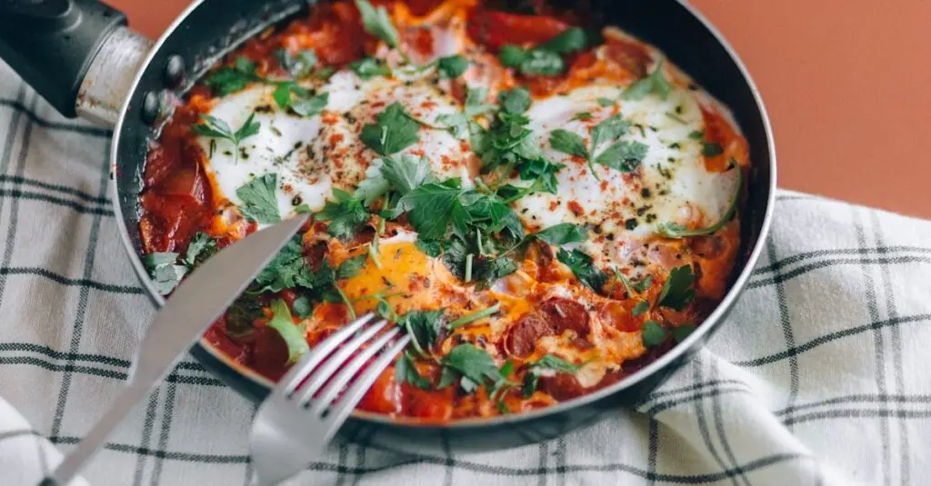 Indulge in the Luxurious Fusion of Lobster and Pad Thai!