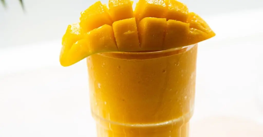 Summer Sunshine Salad: A Refreshing Twist on Seasonal Produce