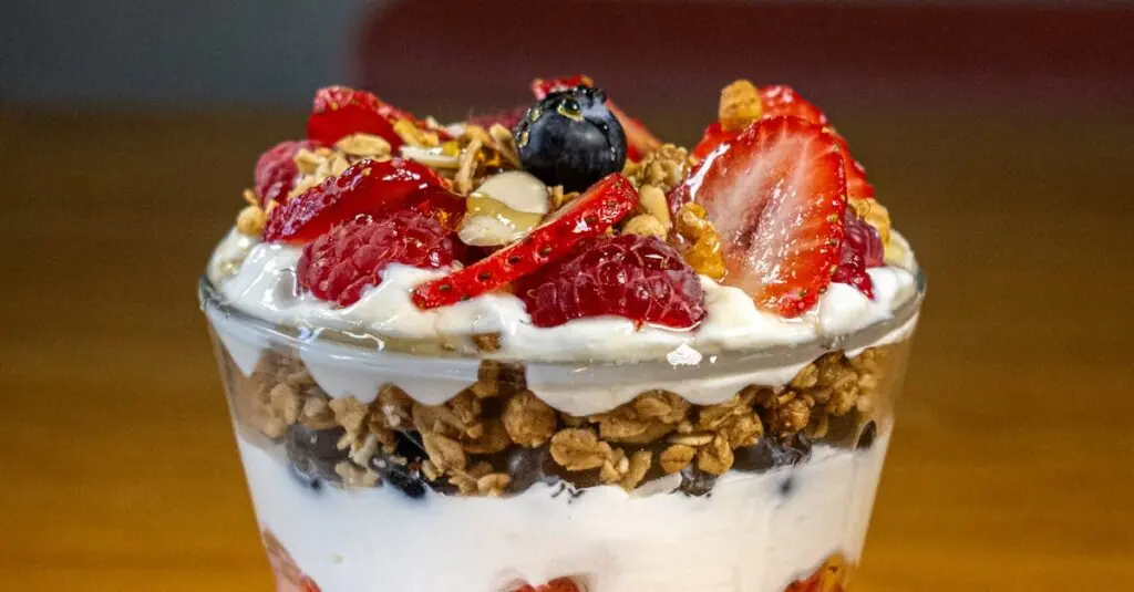 Delightfully Decadent Berry Parfait for a Guilt-Free Ind