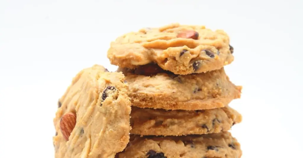 Indulge in Decadence with Chocolate-Spiced Pecan Cr