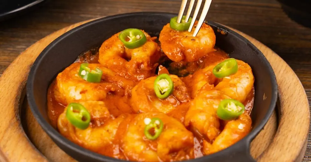 Mouth-Watering Spicy Mango Shrimp Tacos with Coconut-Lime