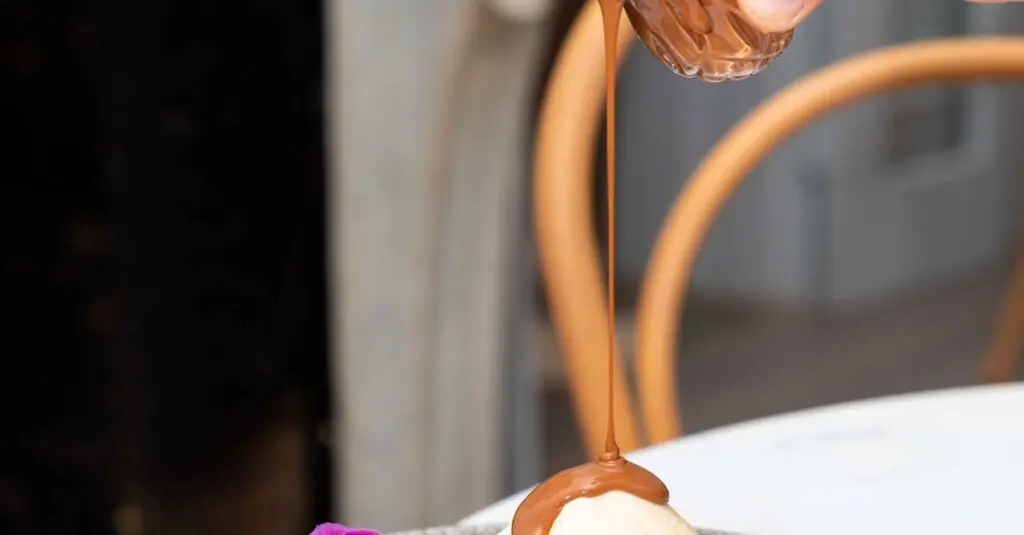 Decadent Delight: Heavenly Chocolate Avocado Mousse