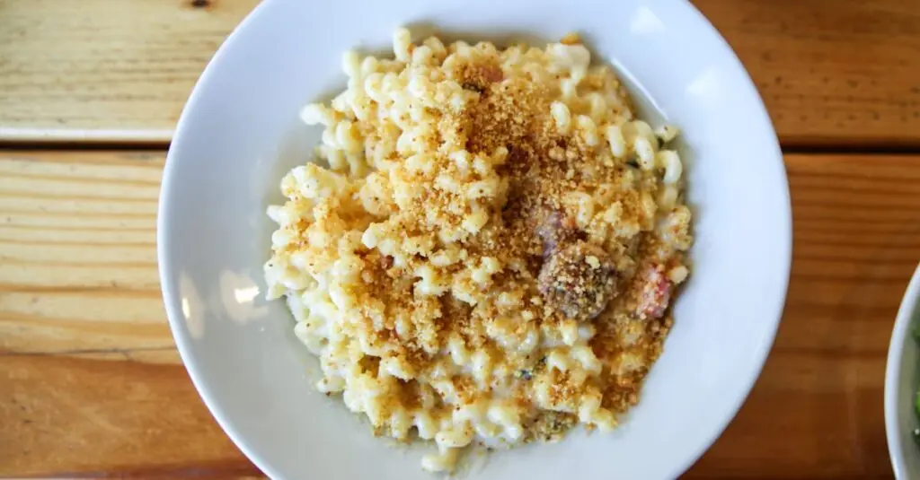 Indulgent Saffron Lobster Macaroni