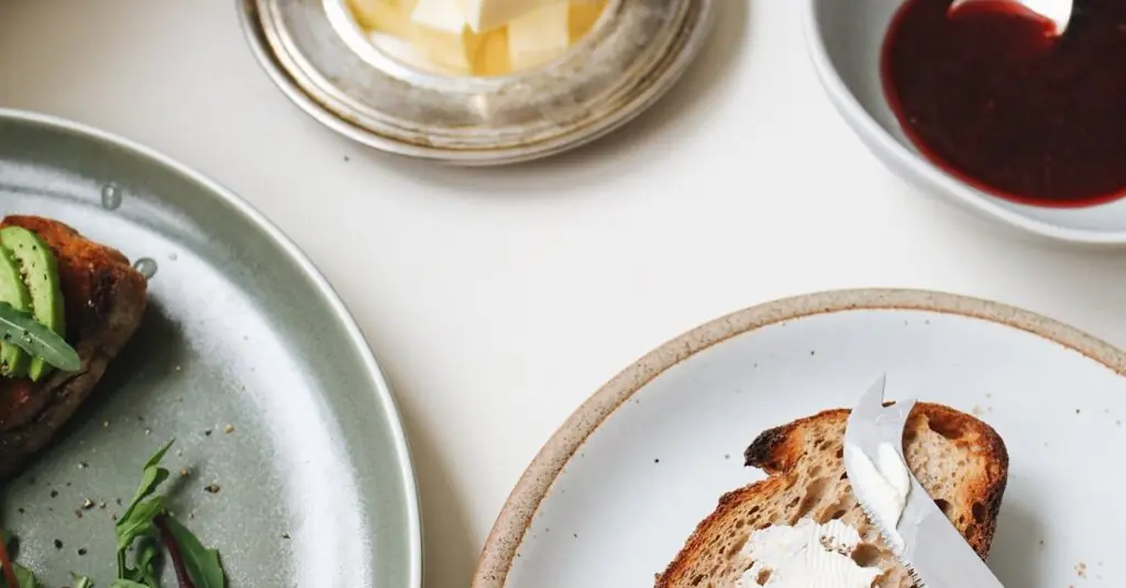 Flavorful Spicy Bacon Peanut Sandwich