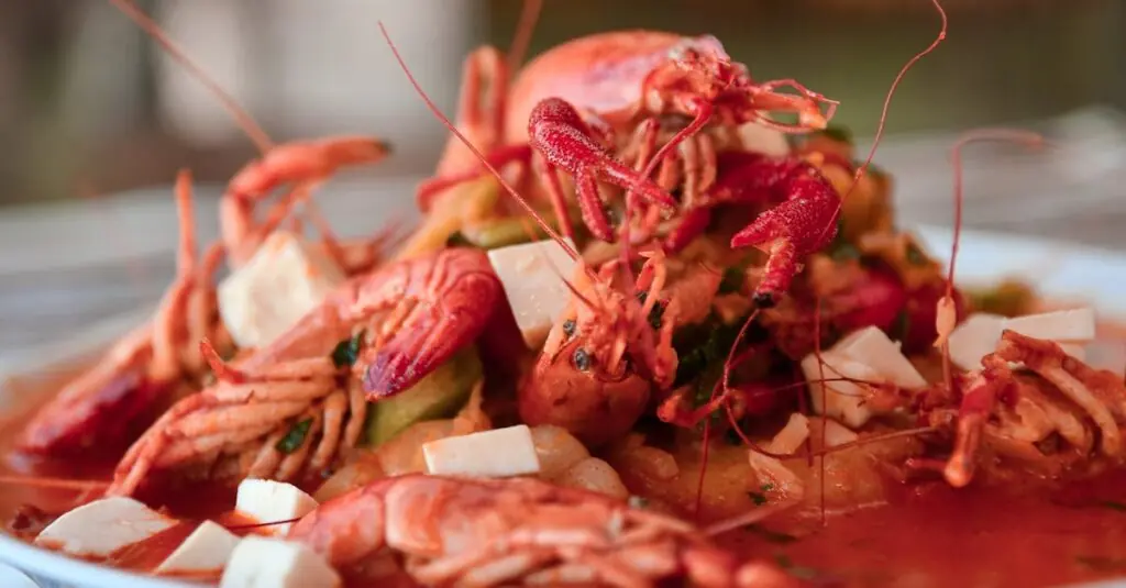 Whip Up a Culinary Delight: Spicy Crab Stuffed Avoc