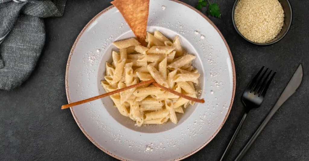 Butternut Squash & Prosciutto Pasta: A Creamy Fall Del