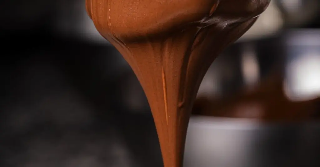 Indulge in This Surprising Spicy Chocolate Avocado Mousse Recipe!