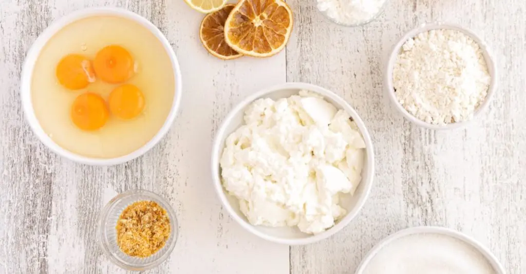 Mouthwatering Recipe: Triple Cheese Apple Pancake