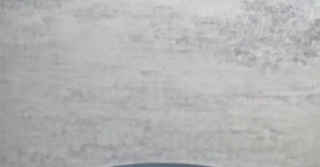 The Ultimate Spicy Honey Glazed Salmon Recipe