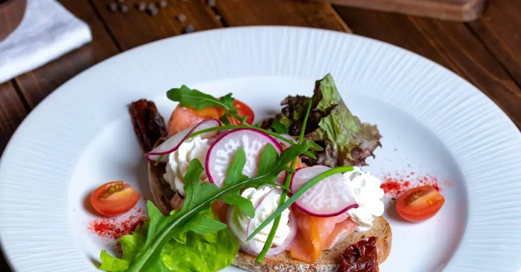 Sweet and Spicy: Maple Glazed Salmon with Sesame Quinoa Recipe